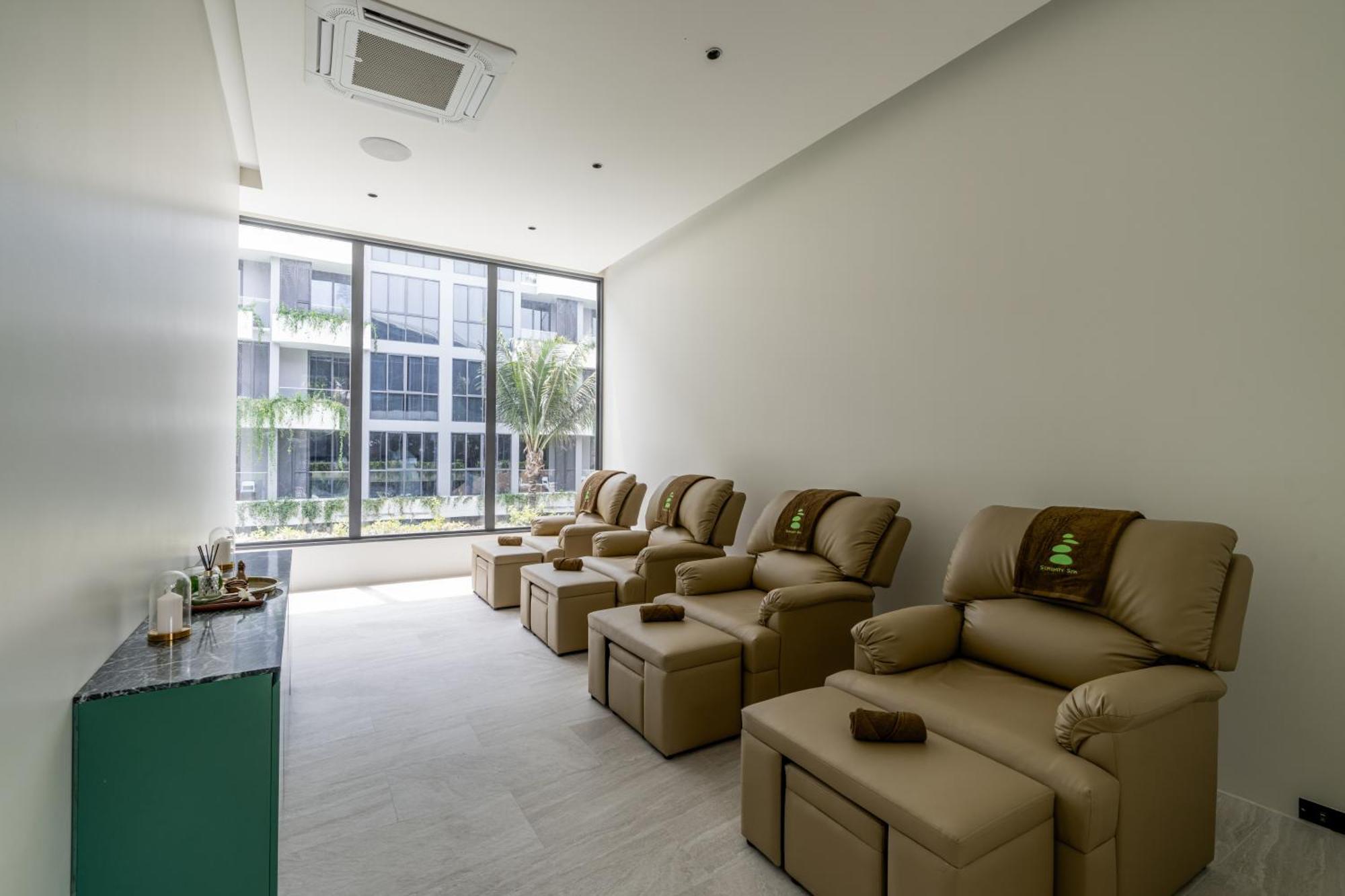 La Green Hotel And Residence Bang Tao Beach  Exterior photo