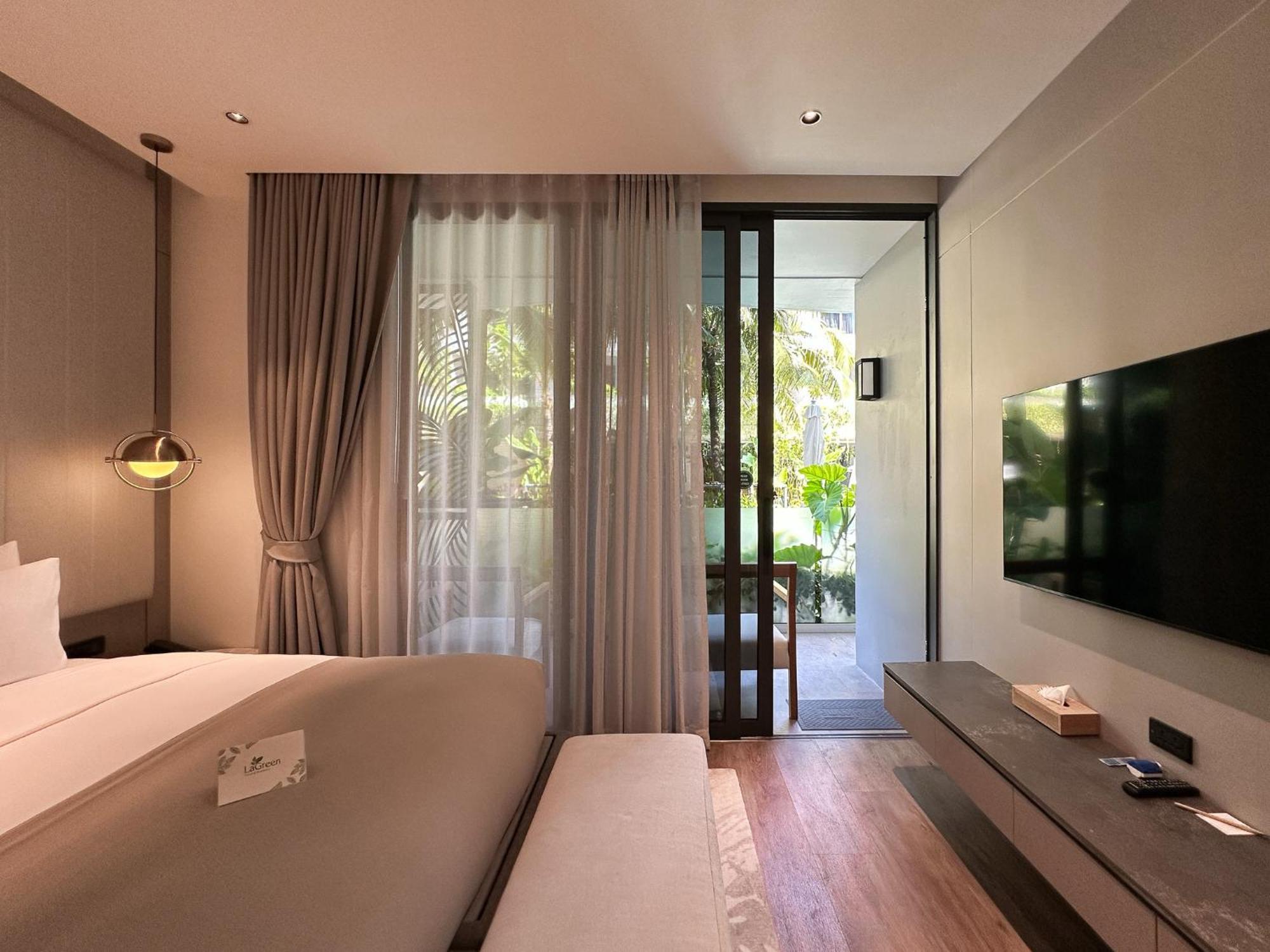 La Green Hotel And Residence Bang Tao Beach  Exterior photo